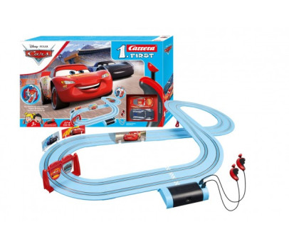 Autodráha Carrera First Auta/Cars 2,9m plast +2 auta na bat. v krabici 50x30x7cm