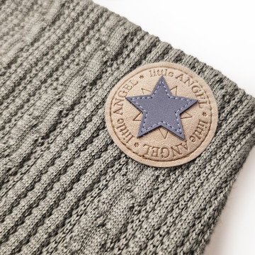 Šátek na krk podšitý Outlast® - mechová/pruh bílošedý melír