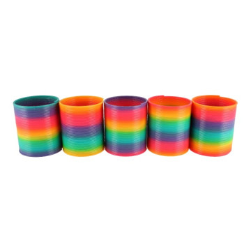 Spirála/pružina duhová plast průměr 8,5cm 6ks v boxu
