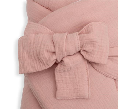 Mušelínová šněrovací zavinovačka New Baby old pink