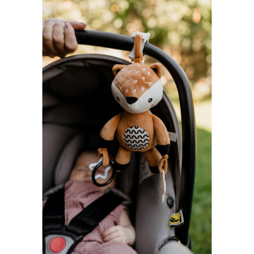 Srneček babyted natahovací hrací strojek plyš 30cm závěs na postýlku/kočárek na kartě v sáčku 0m+