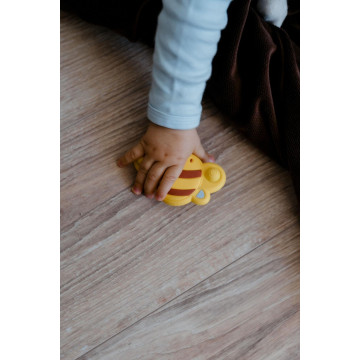 Točáček včelka babyted silikon/plast 9x7cm na kartě 0m+
