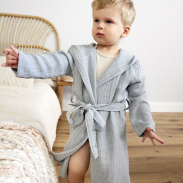 Muslin Bathrobe powder blue 24-36m.