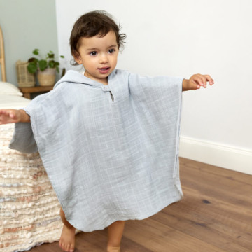 Muslin Poncho powder blue