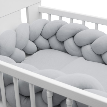 Ochranný mantinel do postýlky cop mušelínový New Baby světle šedý, Šedá