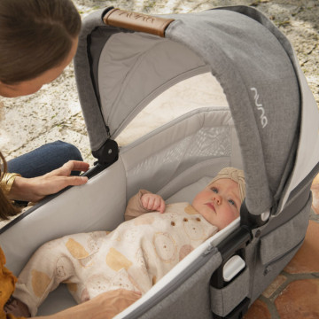 MIXX™ carry cot pine